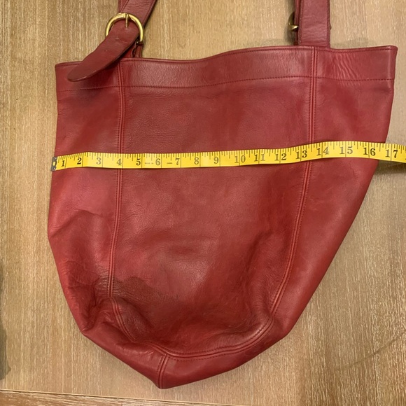 Coach vintage Soho Duffle Bag #4082 - Picture 3 of 15